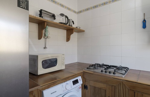 Los Canos de Meca House | Rural House 'Casas Pepe 3' with Private Terrace, Wi-Fi, and Air Conditioning