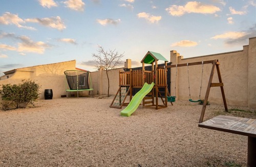 Ossa de Montiel Cottage | Rural House in Lagunas de Ruidera - Sancho- Swimming pool-Barbecue-Jacuzzi -Pets