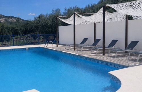 Iznajar Cottage | Rural house located in the heart of the Natural Park of the Sierras Subbeticas.