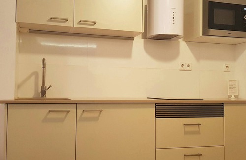 El Raval Apartment | S4.Mercat Sant Antoni - Central Location. Metro L2