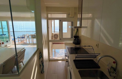 Cap de Salou Apartment | Salou: Beautiful air-conditioned apartment with a 180° ocean view, direct beach access, Wi-Fi, and a garage