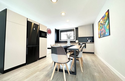 Vilanova Apartment | SEMILOFT KENZO - Madia Levas