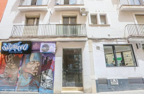 Encarnacion-Regina Apartment | Sevilla Center Premium Apartment with Balcony, Wi-Fi & Air Conditioning