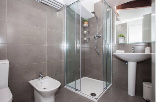 Ciutat Vella Apartment | Singular Stays A. San Vicente III