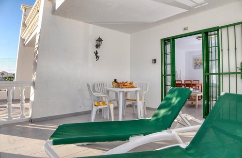 Los Mojones House | Sky and Sea Loma Verde - Pool and terrace with sea view - By Lanzarote Vacation Homes
