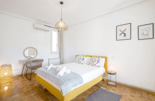 Goya Apartment | Spacious apartment-4Bedrooms 2Bathrooms - Goya