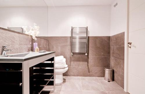 Malasana Apartment | Spacious Apartment in Argüelles, Madrid