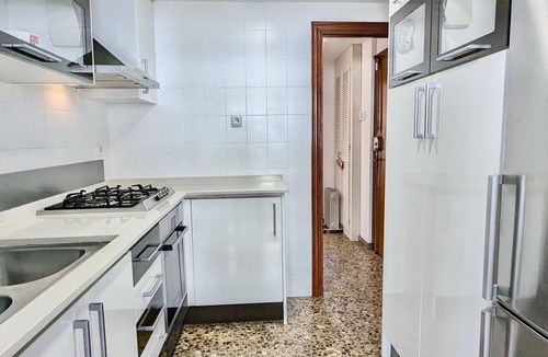 Tossa de Mar Apartment | Spacious apt, pets welcome, central - 8 guests