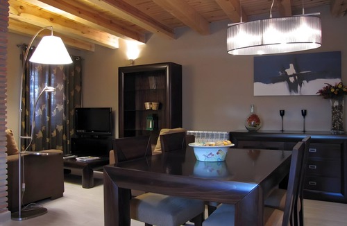 Villar del Rio House | Spacious Country House 'El Ventorro' with Mountain Views