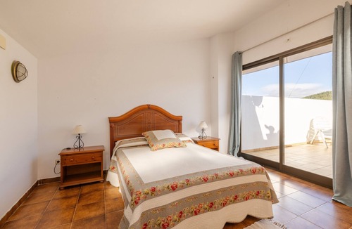 Bonastre House | Spacious Rural House in Tarragona for Groups, 15–19 Guests