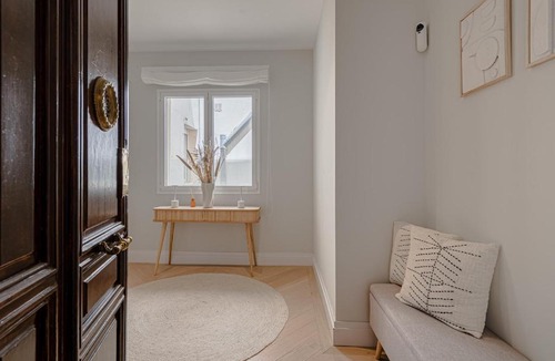 Milla de Oro Apartment | Spectacular flat for 8 pax near Puerta del Sol - Alcala