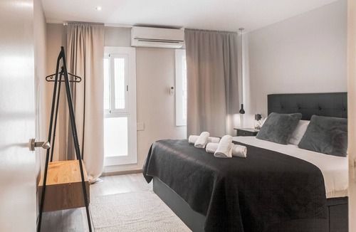 El Port Apartment | Stay U-nique Apartments Aprestadora