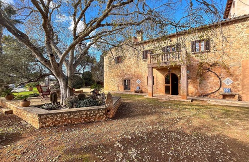 Algaida House | Stunning home in Algaida