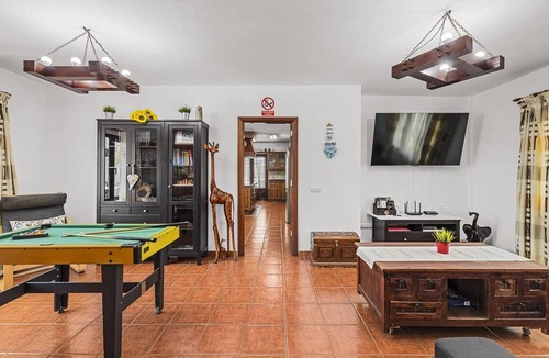 Tahiche House | Stunning home in Tahiche with private swimming pool, can be inside or outside