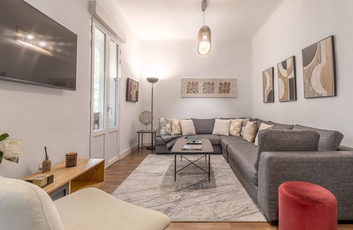 Milla de Oro Apartment | Stylish 2-Bed Apartment in Salamanca, Madrid