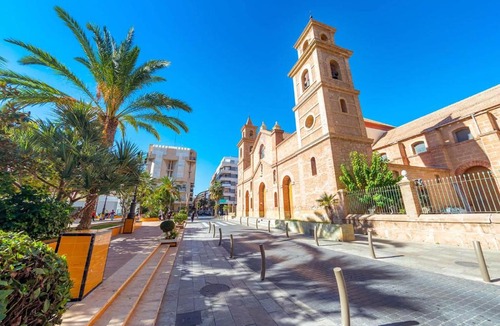 Flamenca Beach Apartment | SUN TRAP terrace apartment, 4 pools, ground floor, parking at door