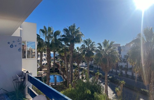 Flamenca Beach Apartment | Sunny Palm Apartment - La Calma/4 swimming pools 500m to the sea!