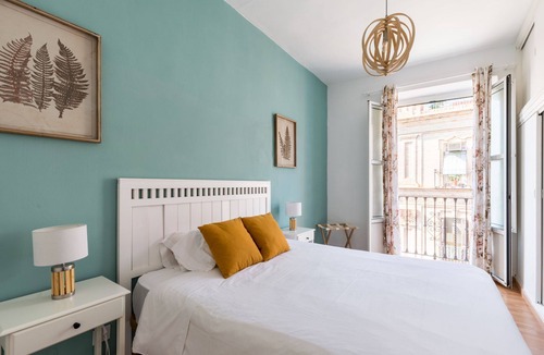 Alfalfa Apartment | Tetuán 4D - One Bedroom Apartment, Sleeps 4