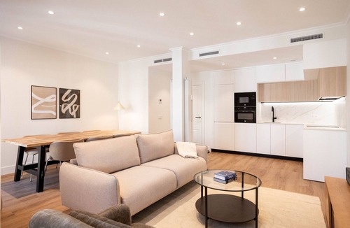 Salamanca Apartment | The Alcala Design II apartment in Madrid