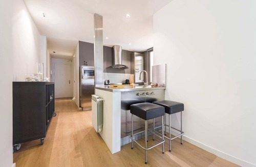 Palos de la Frontera Apartment | The Double Loft | Designer Loft for 4 Next to Atocha