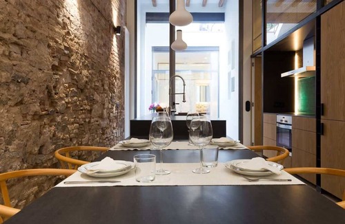 la Vila de Gracia Apartment | The Gracia Loft | Stunning 3 Bedrooms with Patio