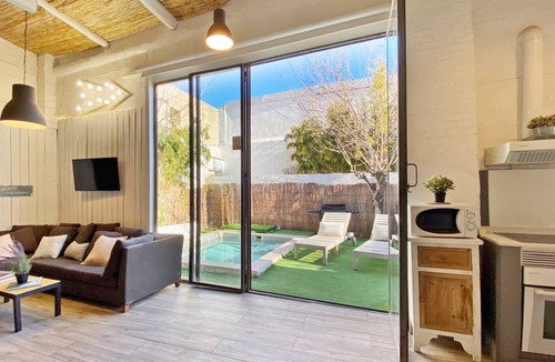 La Marina del Prat Vermell Villa | This 4 + 1 bedroom and 3 bathroom dream house