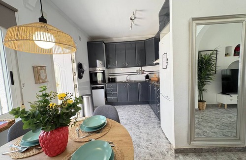 El Chaparral Ski Chalet | Townhouse in a quiet neighborhood