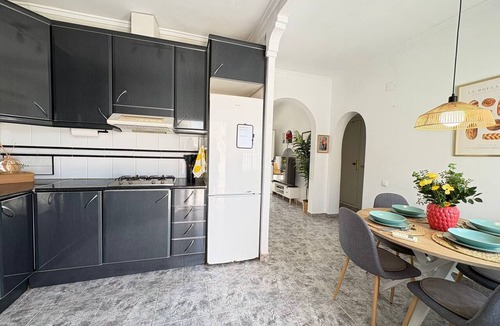 El Chaparral Ski Chalet | Townhouse in a quiet neighborhood