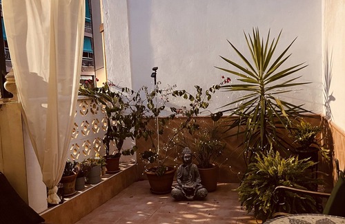 En Corts Apartment | Ubicación Centro de la Ciudad Tiene un Patio Independiente