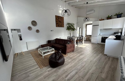 Vilassar de Dalt House | Valentinos House & Pool, Costa Maresme – 20 mins from Barcelona
