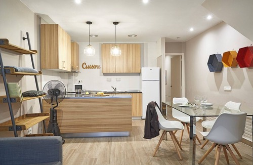 Sant Andreu de Palomar Apartment | valles bajos- Piso de 2 hab. - Sant Andreu