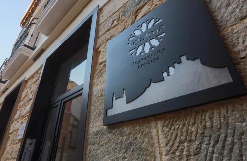 Jaen Apartment | VELALMA -Edificio exclusivo de apartamentos turisticos en Centro histórico-JAEN