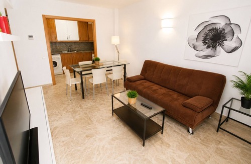 Salou City Centre Apartment | Ventura Park | Next to PortAventura