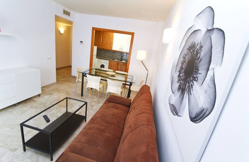 Salou City Centre Apartment | Ventura Park | Next to PortAventura