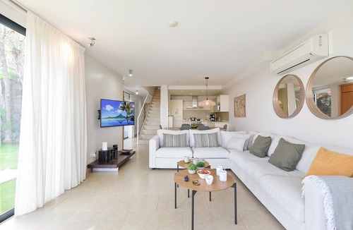 Salobre Villa | Villa Salobre Terraza Dos | Luxury Retreat in Gran Canaria | Heated Pool