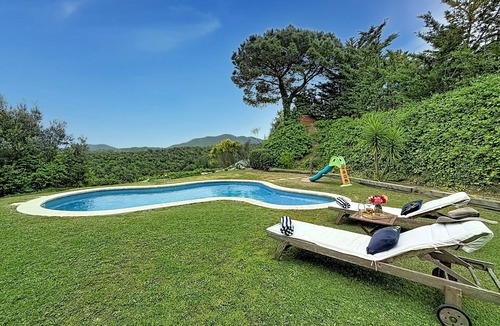 Vallgorguina House | Villa 'Can Ayala' Arenys de Munt – With Garden and Private Pool