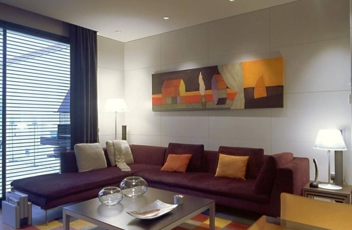 Sant Andreu de Palomar House | Villa con piscina privada, sauna y sala lounge en Barcelona by Interhome