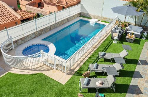 Sonnenland Villa | Villa Dalara Maspalomas, Private Pool and Jacuzzi