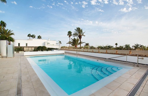 Maspalomas Villa | Villa ‘Dunas Maspalomas’ with DUNE and Sea views, Pool, Garden & Wi-Fi