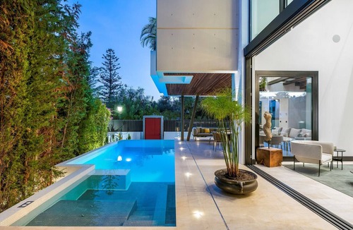 Golden Mile Villa | Villa Elements - 4-bed luxury villa on Golden Mile