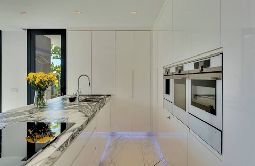 La Canuta Villa | Villa in Calpe, 10 min from the beach and the city, 2 swimming pools (1 heated)