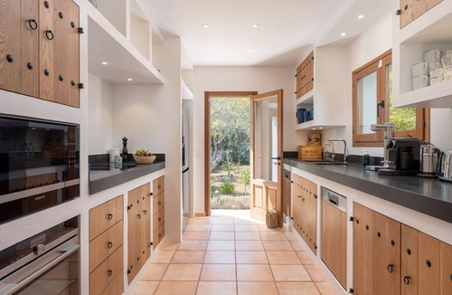 Santa Eulalia del Rio Villa | Villa in Santa Eulària Des Riu with 7 bedrooms sleeps 14