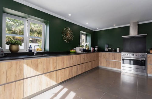 Torrox Costa Villa | Villa 'La Buena Vida Torrox' with Sea View, Wi-Fi and Air Conditioning