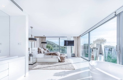 Cap Martinet Villa | Villa Lyla - Five Bedroom Villa, Sleeps 10