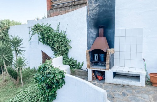 Olivella Villa | Villa Maioli, spectacular house with swimming pool and private garden near Sitges