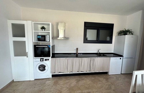 Conil de la Frontera Cottage | Villa Manoli Namaste, 6 minutes drive to the beach and downtown