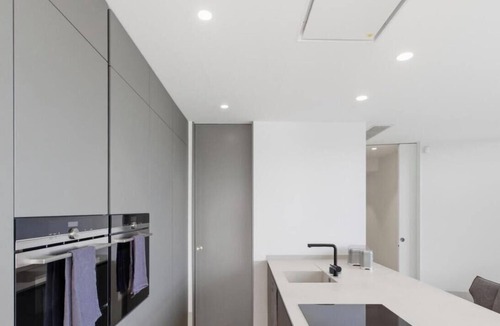Perelada Villa | Villa Meridian: epicentro del lujo contemporáneo en Peralada Golf