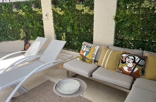 Bernia Villa | Villa Serenity Altea- Luxury apartment with pool, gym & billiards