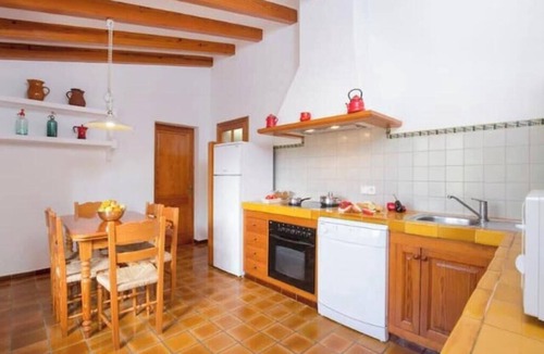 Pollensa House | Villa Sylvia, a beautiful house with a pool and garden
