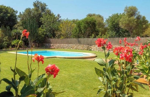 Pollensa House | Villa Sylvia, a beautiful house with a pool and garden